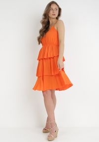 Born2be - Pomarańczowa Sukienka z Wiskozy Kephassa. Typ kołnierza: kołnierz z falbankami. Kolor: pomarańczowy. Materiał: wiskoza. Długość rękawa: na ramiączkach. Wzór: aplikacja. Typ sukienki: rozkloszowane. Styl: klasyczny #4