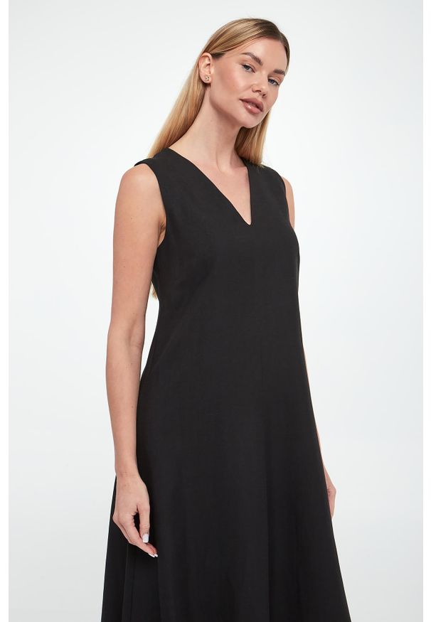 Weekend Max Mara - Sukienka midi Egoista WEEKEND MAX MARA. Długość: midi