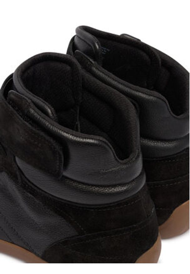 Vagabond Shoemakers Sneakersy Hollie 6123-142-20 Czarny. Kolor: czarny. Materiał: zamsz, skóra