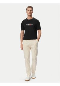 TOMMY HILFIGER - Tommy Hilfiger T-Shirt MW0MW43226 Czarny Regular Fit. Kolor: czarny. Materiał: bawełna #3