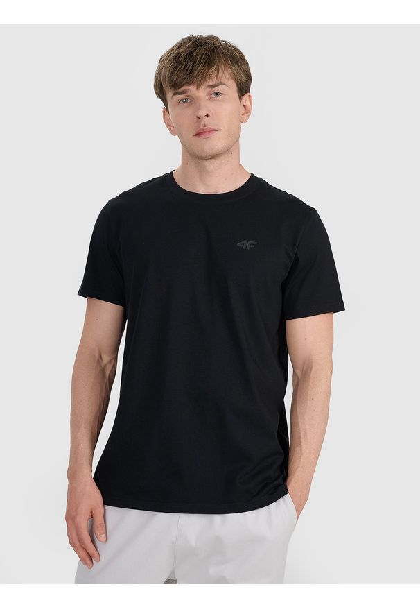 4f - 4F T-shirt regular gładki męski - czarny 3XL. Okazja: na co dzień. Kolor: czarny. Materiał: dzianina, bawełna, jersey. Długość rękawa: krótki rękaw. Długość: krótkie. Wzór: gładki. Styl: klasyczny, sportowy, casual