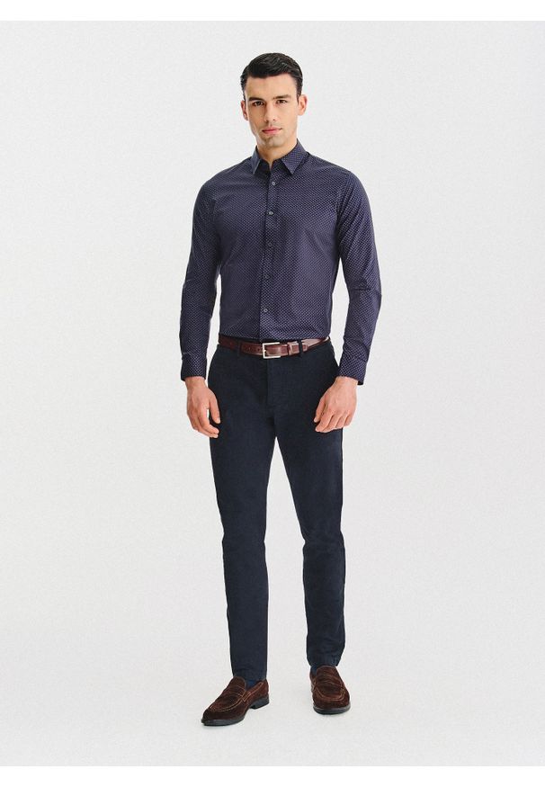 Pako Lorente - PAKO LORENTE – Granatowa koszula w kwiaty. Kolor: niebieski. Materiał: bawełna, elastan. Długość rękawa: długi rękaw. Długość: długie. Wzór: kwiaty