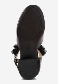 Born2be - Czarne Lakierowane Sandały na Niskim Obcasie z Kwiatkami i Perełkami Denagia. Zapięcie: sprzączka. Kolor: czarny. Materiał: lakier. Wzór: kwiaty. Sezon: lato. Styl: elegancki #5