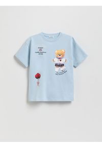 Reserved - Bawełniany t-shirt z nadrukiem - jasnoniebieski. Kolor: niebieski. Materiał: bawełna. Wzór: nadruk