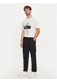 Jack & Jones - Jack&Jones T-Shirt Jjclarc 12247768 Biały Relaxed Fit. Kolor: biały. Materiał: bawełna #5