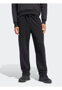 Adidas - adidas Spodnie dresowe Embroidered IS2028 Czarny Regular Fit. Kolor: czarny. Materiał: bawełna
