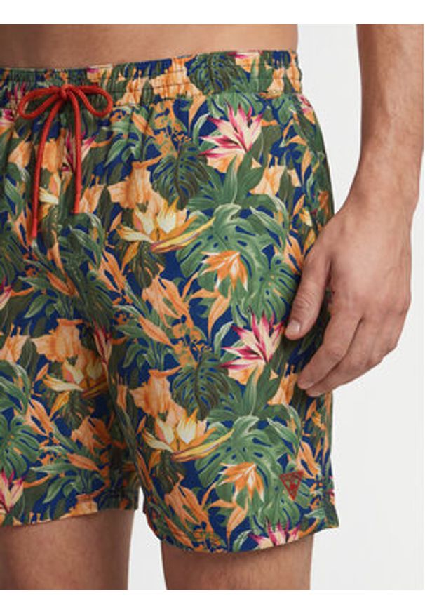 Guess Szorty kąpielowe F6GT21 WG282 Kolorowy Regular Fit. Materiał: syntetyk. Wzór: kolorowy