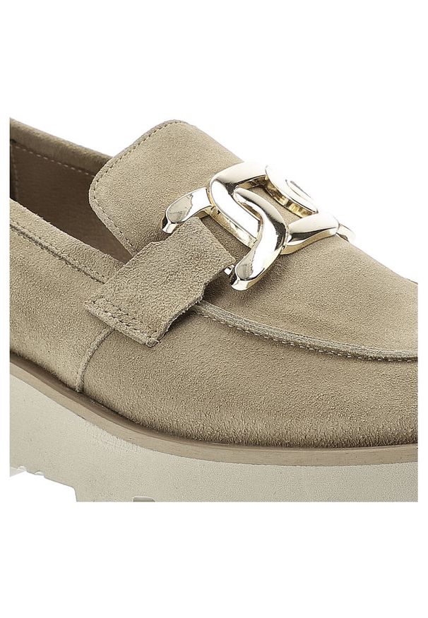 Beżowe Półbuty Karino Damskie Skórzane Obuwie. Okazja: na co dzień. Zapięcie: bez zapięcia. Kolor: beżowy. Szerokość cholewki: normalna. Wzór: aplikacja. Materiał: skóra. Sezon: wiosna. Obcas: na obcasie. Styl: casual, elegancki. Wysokość obcasa: niski