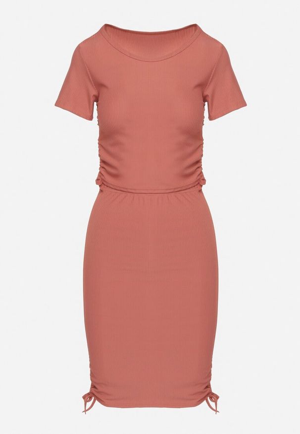 Born2be - Ciemnoróżowy Komplet z Bawełną Bluzka i Spódnica ze Ściągaczami Lunakira. Kolor: różowy. Materiał: bawełna