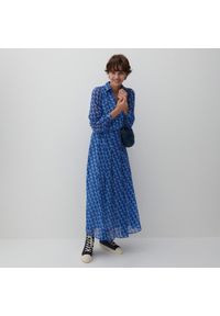 Reserved - Wzorzysta sukienka maxi - Granatowy. Kolor: niebieski. Długość: maxi
