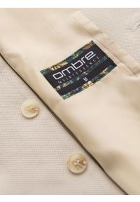 Ombre Clothing - Dopasowana elegancka męska kamizelka z elastanem i klapami – beżowa V2 OM-BLZV-0145 - XXL. Kolor: beżowy. Materiał: elastan. Wzór: gładki, jednolity. Styl: elegancki #3