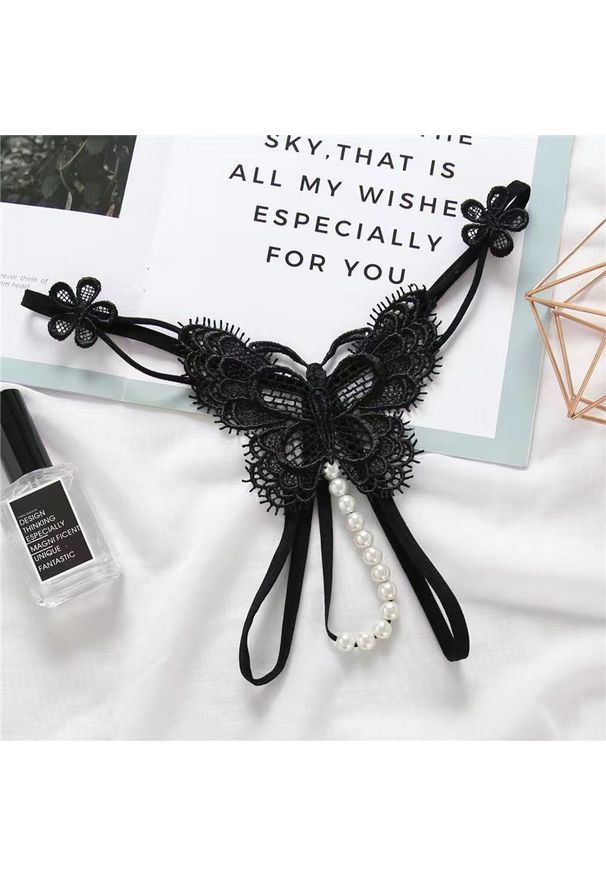 Intica - Stringi z motywem motyla i perłami eleganckie Louiselle. Kolor: czarny. Materiał: materiał. Wzór: aplikacja