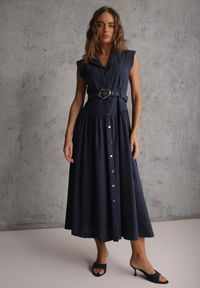 Renee - Granatowa Bawełniano-Wiskozowa Sukienka Koszulowa Bez Rękawów z Paskiem Athithoe. Okazja: na co dzień. Kolor: niebieski. Materiał: wiskoza, bawełna. Długość rękawa: bez rękawów. Typ sukienki: koszulowe. Styl: casual, elegancki #2