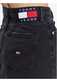Tommy Jeans Spódnica jeansowa DW0DW15625 Czarny Regular Fit. Kolor: czarny. Materiał: jeans, bawełna