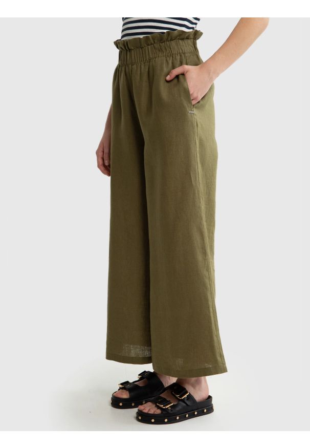 Big-Star - Spodnie damskie lniane z szeroką nogawką paperbag khaki Dorona 303. Kolor: zielony. Materiał: len. Styl: elegancki