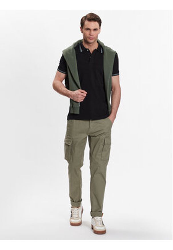 Geox Polo Piquet M3510A-T2649 F9000 Czarny Regular Fit. Typ kołnierza: polo. Kolor: czarny. Materiał: bawełna