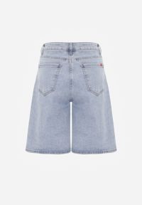 Renee - Jasnoniebieskie Jeansowe Szorty Casual Typu Jorts High Waits z Bawełny Nysalina. Okazja: na co dzień. Stan: podwyższony. Kolor: niebieski. Materiał: jeans, bawełna. Styl: casual #6