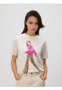 Reserved - T-shirt z nadrukiem - beżowy. Kolor: beżowy. Materiał: bawełna. Wzór: nadruk #1