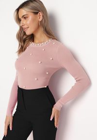 Born2be - Różowy Sweter w Perły i Cyrkonie Stesia. Kolor: różowy. Sezon: jesień, zima #6
