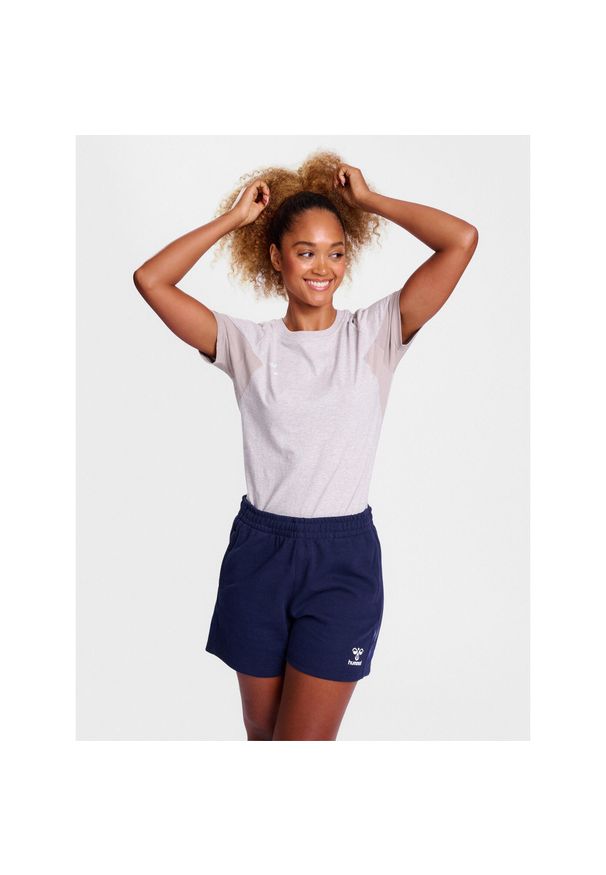 Koszulka damska Hummel Travel. Kolor: szary. Sport: piłka nożna