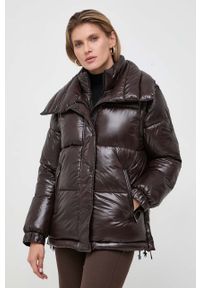 MICHAEL Michael Kors kurtka damska kolor brązowy zimowa. Kolor: brązowy. Materiał: polar, włókno, materiał. Długość rękawa: bez rękawów. Sezon: zima #1