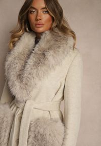 Renee - Beżowy Płaszcz z Futrzanym Kołnierzem Kieszeniami i Wiązanym Paskiem Perria. Okazja: na co dzień. Kolor: beżowy. Materiał: futro. Styl: elegancki, casual #6