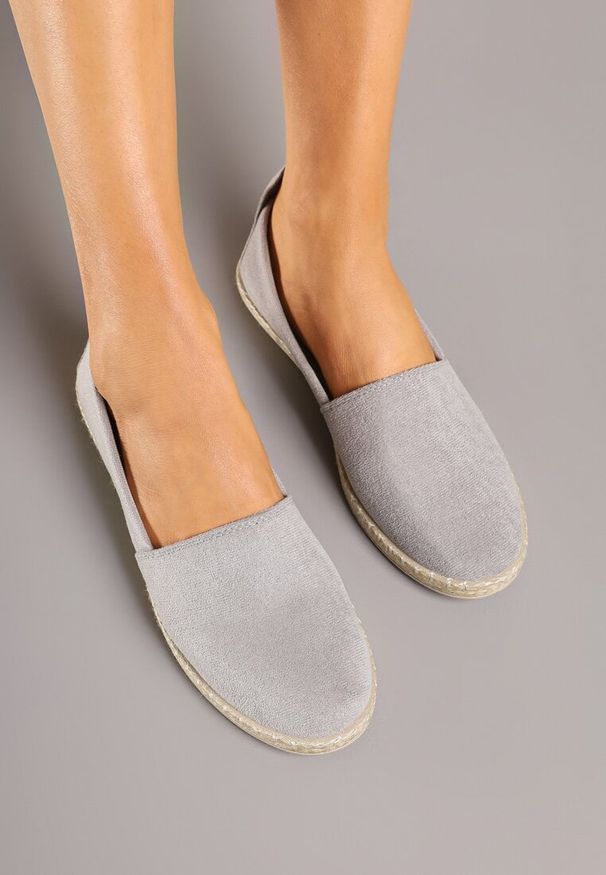 Born2be - Szare Espadryle na Płaskiej Plecionej Podeszwie Juliatta. Okazja: na co dzień. Kolor: szary. Styl: klasyczny, elegancki, casual