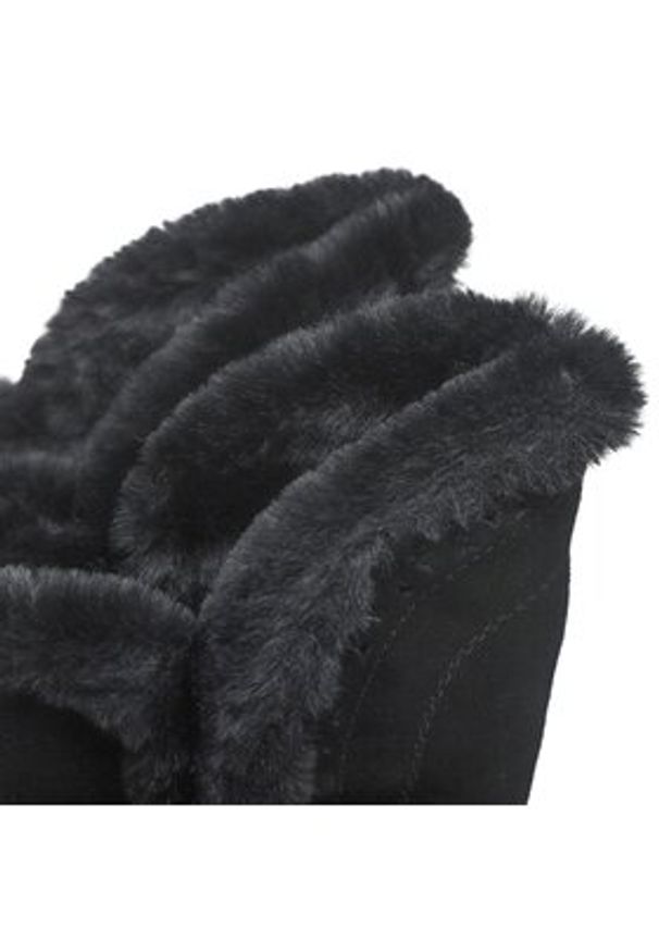 skechers - Skechers Botki Cozy Peak 49811/BLK Czarny. Kolor: czarny. Materiał: zamsz, skóra
