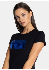 Koszulka damska Armani Exchange T-Shirt (6KYTAV YJ5MZ 1200). Kolor: czarny. Sport: turystyka piesza