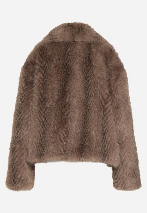 Born2be - Jasnobrązowa Futrzana Kurtka z Cieniowanym Wzorem Monizavia. Okazja: na co dzień. Kolor: brązowy. Materiał: futro. Styl: casual, klasyczny