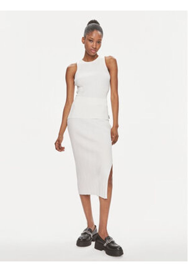 Hugo Top Sareple 50514301 Écru Slim Fit. Kolor: kremowy. Materiał: wiskoza