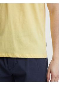 Blend T-Shirt 20715332 Żółty Regular Fit. Kolor: żółty. Materiał: bawełna #9