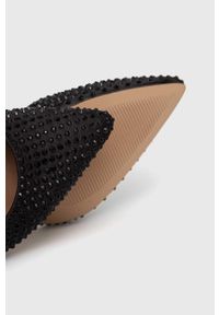 Kurt Geiger London szpilki Bond 90 kolor czarny 9559400609. Zapięcie: klamry. Kolor: czarny. Obcas: na szpilce. Wysokość obcasa: średni #2