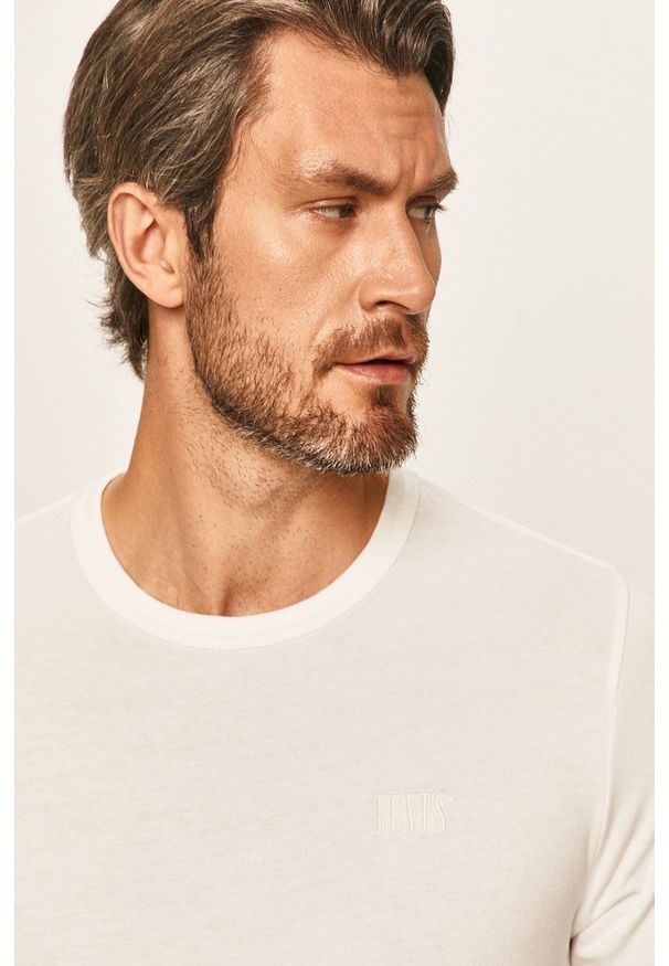 Levi's® - Levi's - T-shirt. Okazja: na spotkanie biznesowe. Kolor: biały. Materiał: materiał. Wzór: aplikacja. Styl: biznesowy