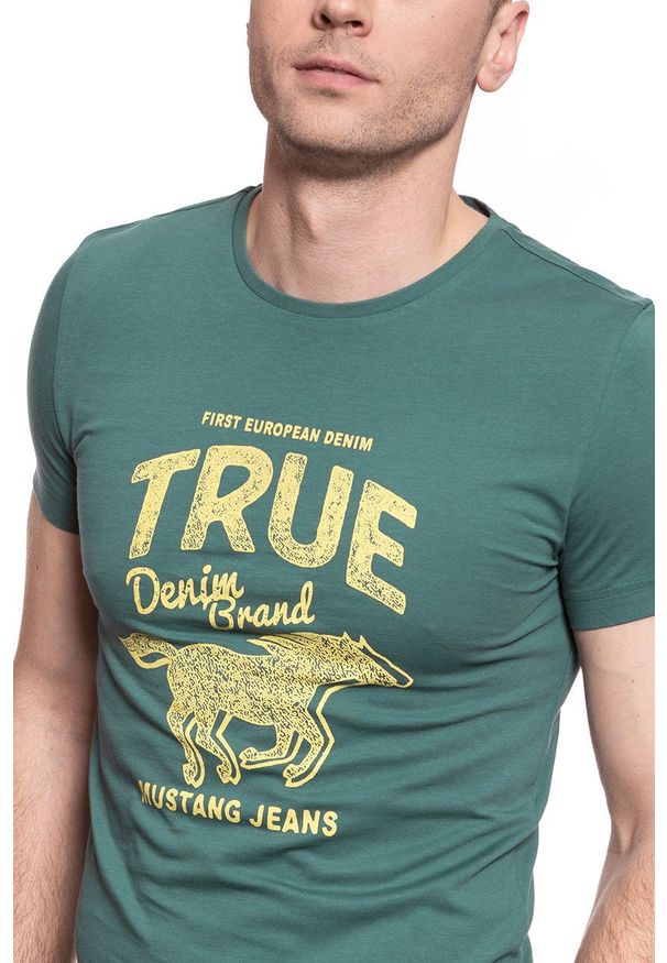 Mustang - MUSTANG T SHIRT Aaron C Print 1009506 6430. Wzór: nadruk