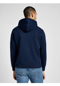 Lee - LEE MĘSKA BLUZA Z KAPTUREM LEE SEASONAL HOODIE INKY BLUE 112358048. Typ kołnierza: kaptur #3