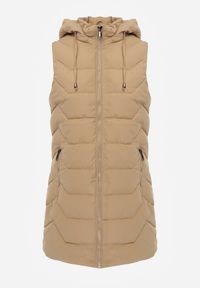 Renee - Jasnobeżowa Kamizelka Pikowana Zapinana na Suwak Ozdobiona Kapturem i Sznurkami Finaria. Okazja: na co dzień. Kolor: beżowy. Materiał: jeans. Wzór: aplikacja. Styl: casual, elegancki #5