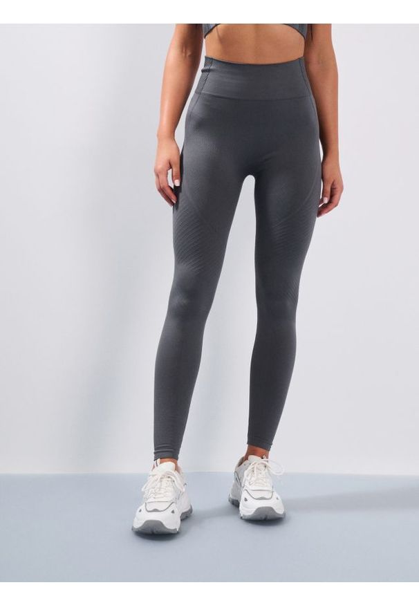 Sinsay - Legginsy z wysokim stanem o dopasowanym kroju - szary. Stan: podwyższony. Kolor: szary