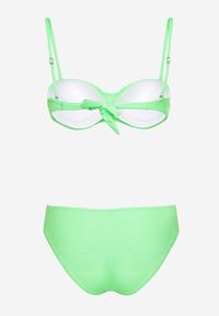 Renee - Jasnozielone 2-Częściowe Bikini Biustonosz Zdobiony Cekinami Majtki Figi Oreviana. Kolor: zielony. Wzór: aplikacja