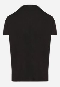 Born2be - Czarny Klasyczny T-shirt Oversize z Bawełny Zivassa. Okazja: na co dzień. Kolor: czarny. Materiał: bawełna. Styl: klasyczny #6