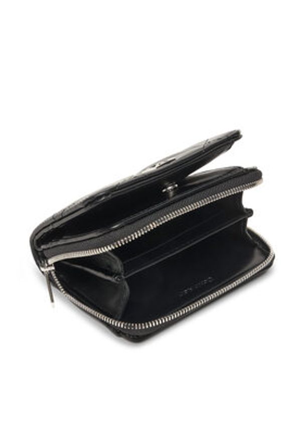 Calvin Klein Portfel Quilted Flap Zip Around LV04F1124G Czarny. Kolor: czarny. Materiał: skóra