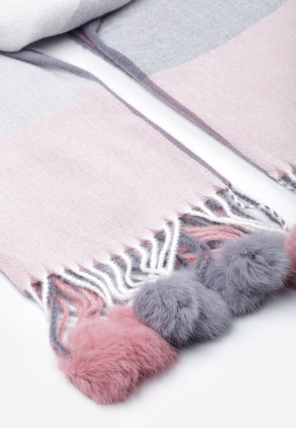 Born2be - Różowy Prostokątny Szalik z Kolorowymi Pomponami Komo. Kolor: różowy. Materiał: wiskoza, bawełna. Wzór: kolorowy