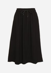 Born2be - Czarna Rozkloszowana Spódnica z Gumką w Pasie i Ściągaczem Xegelia. Okazja: na co dzień. Kolor: czarny. Styl: elegancki, casual #4