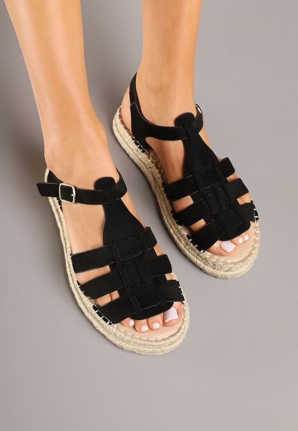 Born2be - Czarne Sandały na Grubej Podeszwie z Plecionką w Stylu Boho Orrule. Okazja: na co dzień. Zapięcie: sprzączka. Kolor: czarny. Sezon: lato. Styl: boho