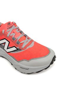 New Balance Buty do biegania Hierro MTHIERQ9 Pomarańczowy. Kolor: pomarańczowy. Materiał: materiał #4