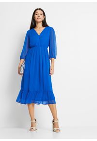 bonprix - Sukienka midi z poliestru z recyklingu. Kolor: niebieski. Materiał: poliester. Typ sukienki: kopertowe. Długość: midi #1