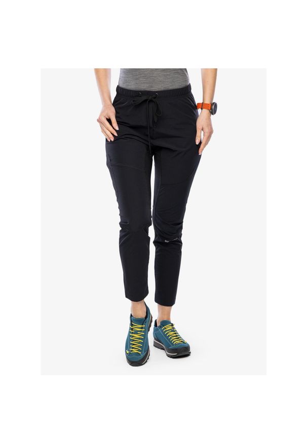SUPER.NATURAL - Spodnie turystyczne damskie Super.natural Alpine Active Pants. Kolor: czarny. Sport: turystyka piesza