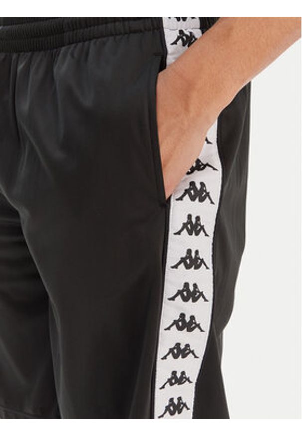 Kappa Szorty sportowe Banda Treadwellz 304KQ20 Czarny Regular Fit. Kolor: czarny. Materiał: syntetyk. Styl: sportowy