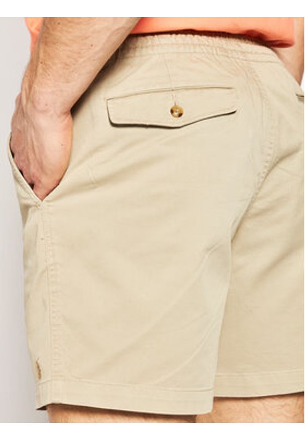 Polo Ralph Lauren Szorty materiałowe Prepster 710644995 Beżowy Classic Fit. Kolor: beżowy. Materiał: bawełna