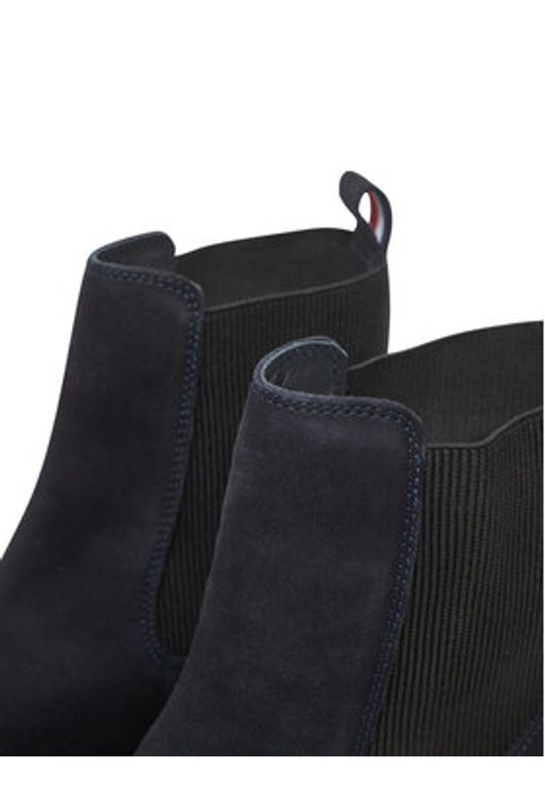 TOMMY HILFIGER - Tommy Hilfiger Sztyblety Flag Boot FW0FW08780 Granatowy. Kolor: niebieski. Materiał: zamsz, skóra